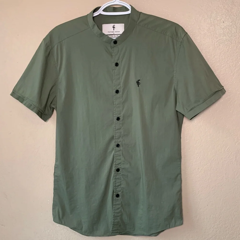 Father Sons Khaki Stretch Slim Fit Grandad Collar Button Down Shirt Size M - Picture 2 of 5